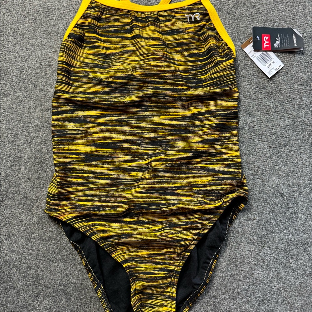 TYR Dynamic Yellow and Black Swimwear